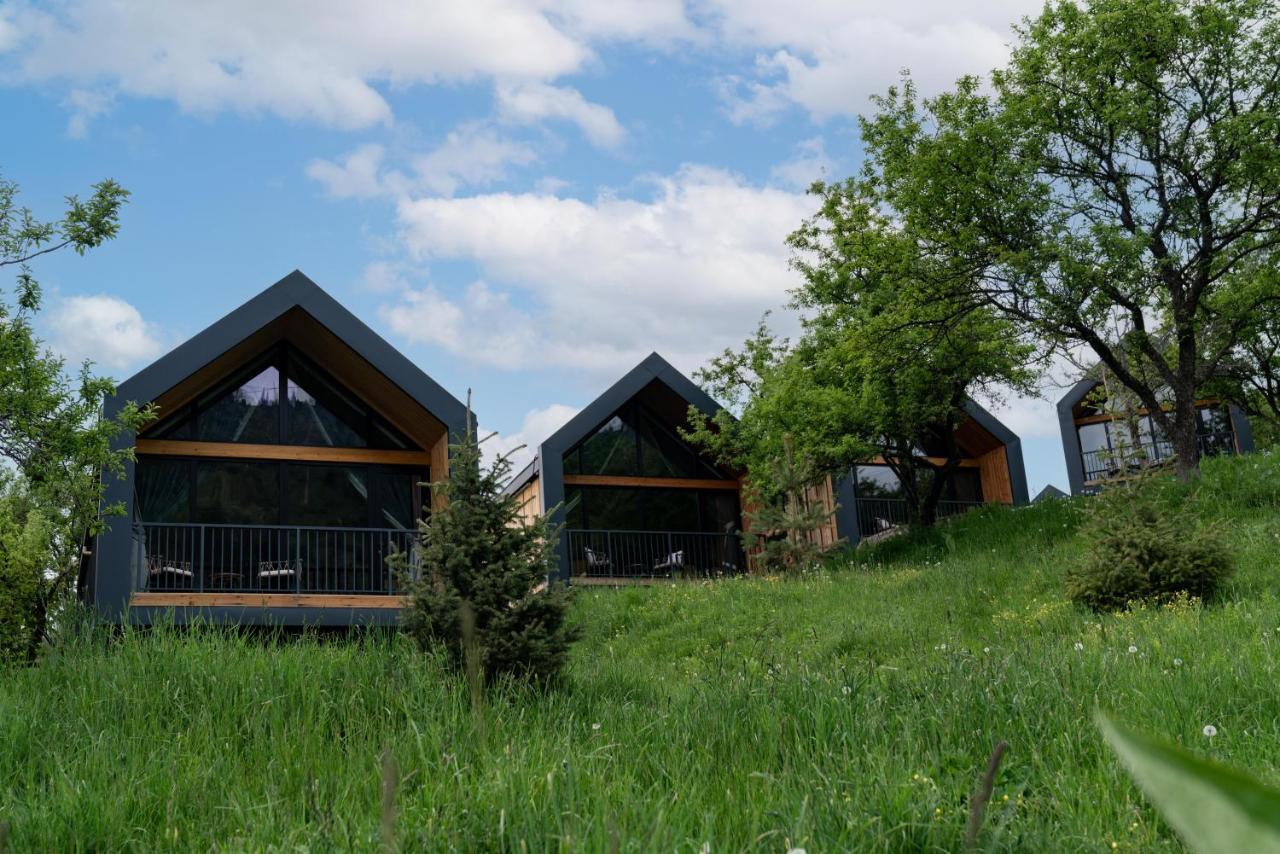 Qazaq Auyl Eco Hotel Almaty Extérieur photo